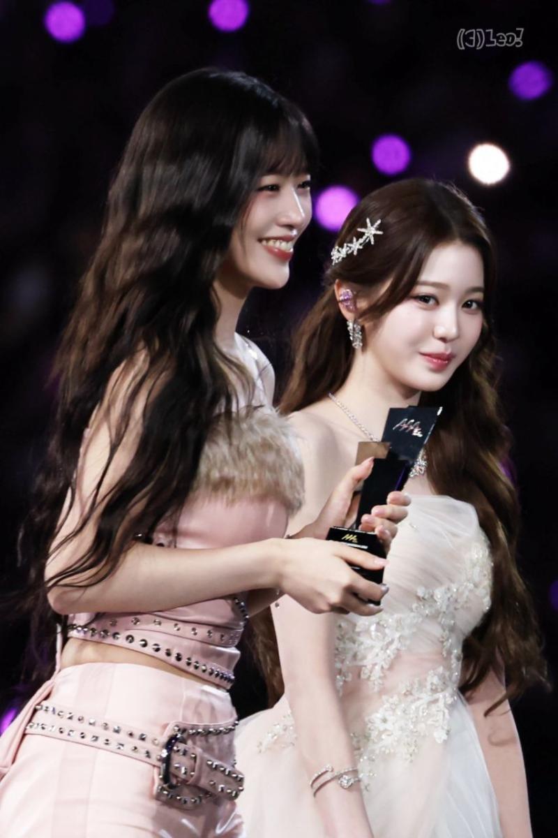 아이브 안유진