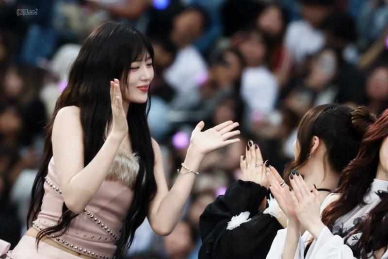 아이브 안유진