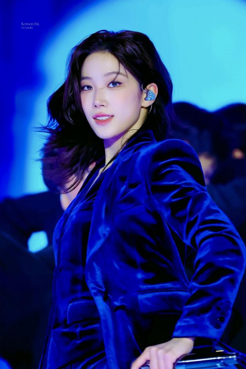 르세라핌 카즈하