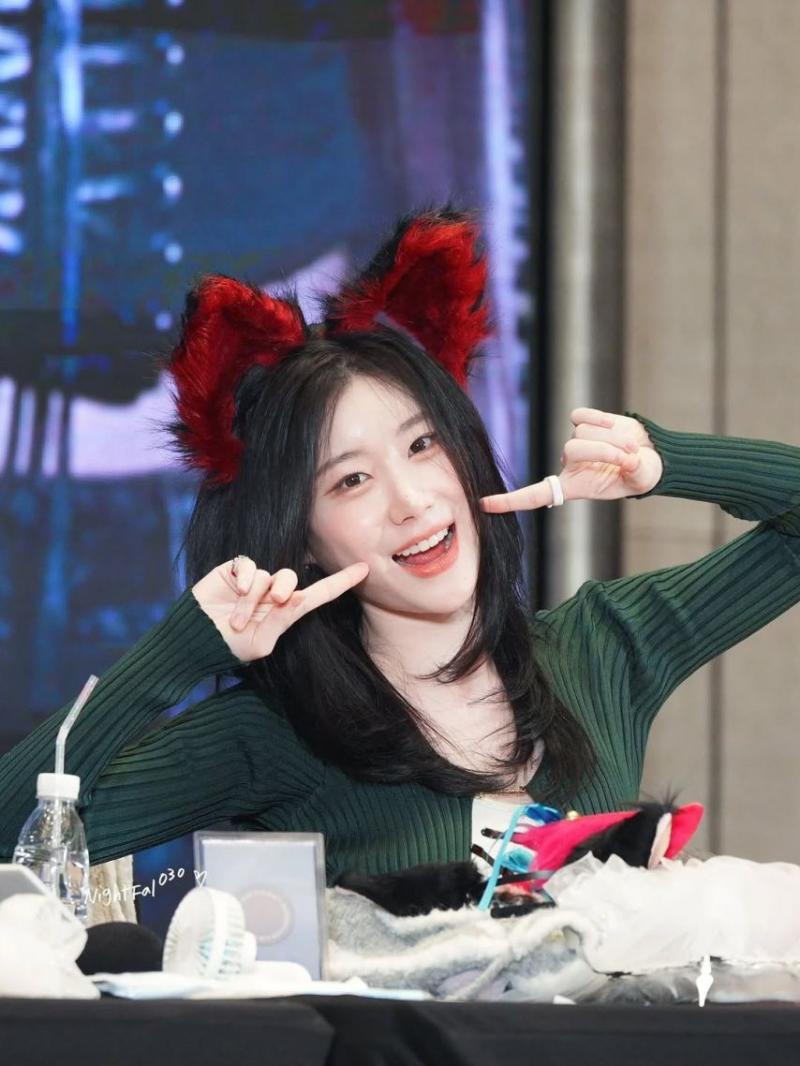 ITZY (있지) 채령