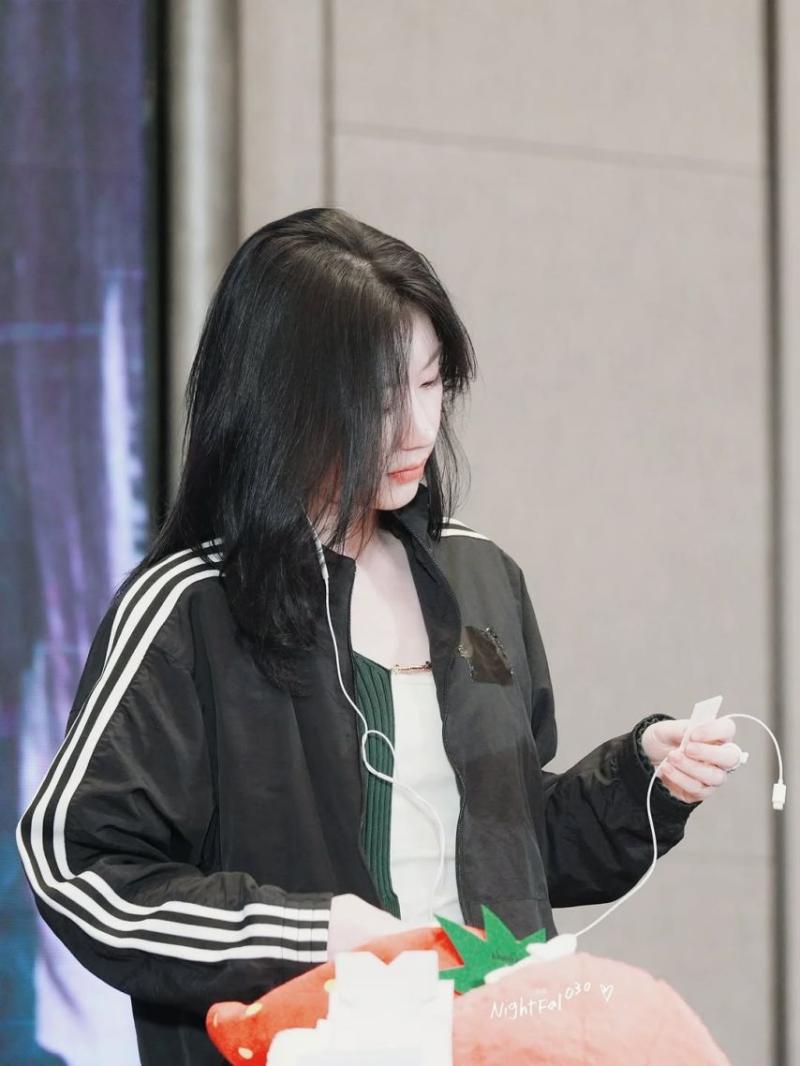 ITZY (있지) 채령