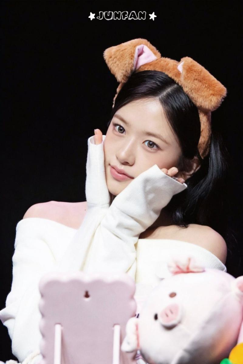 아이브 안유진