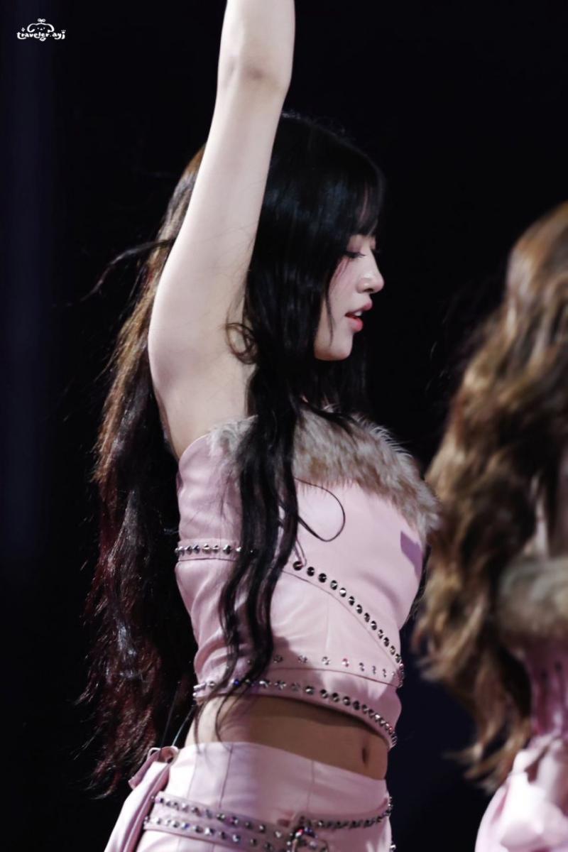 아이브 안유진