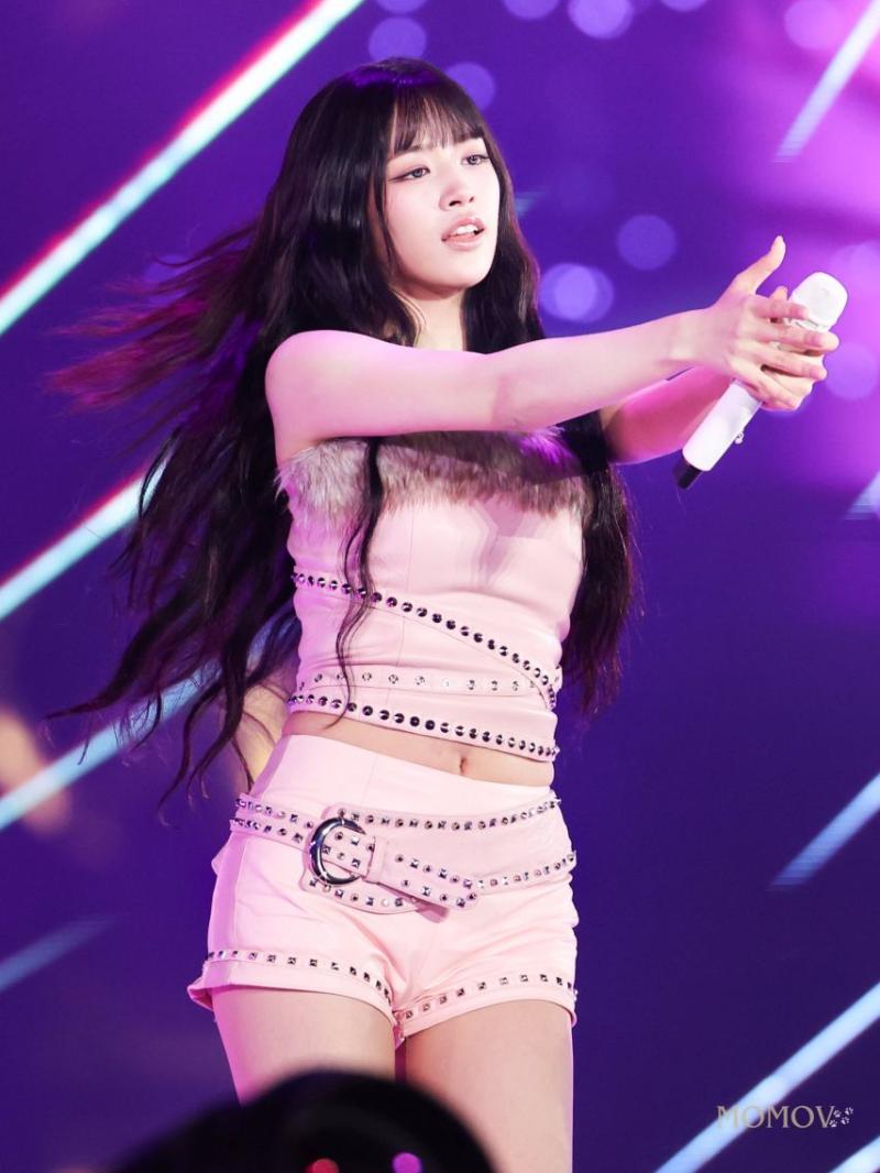 아이브 안유진
