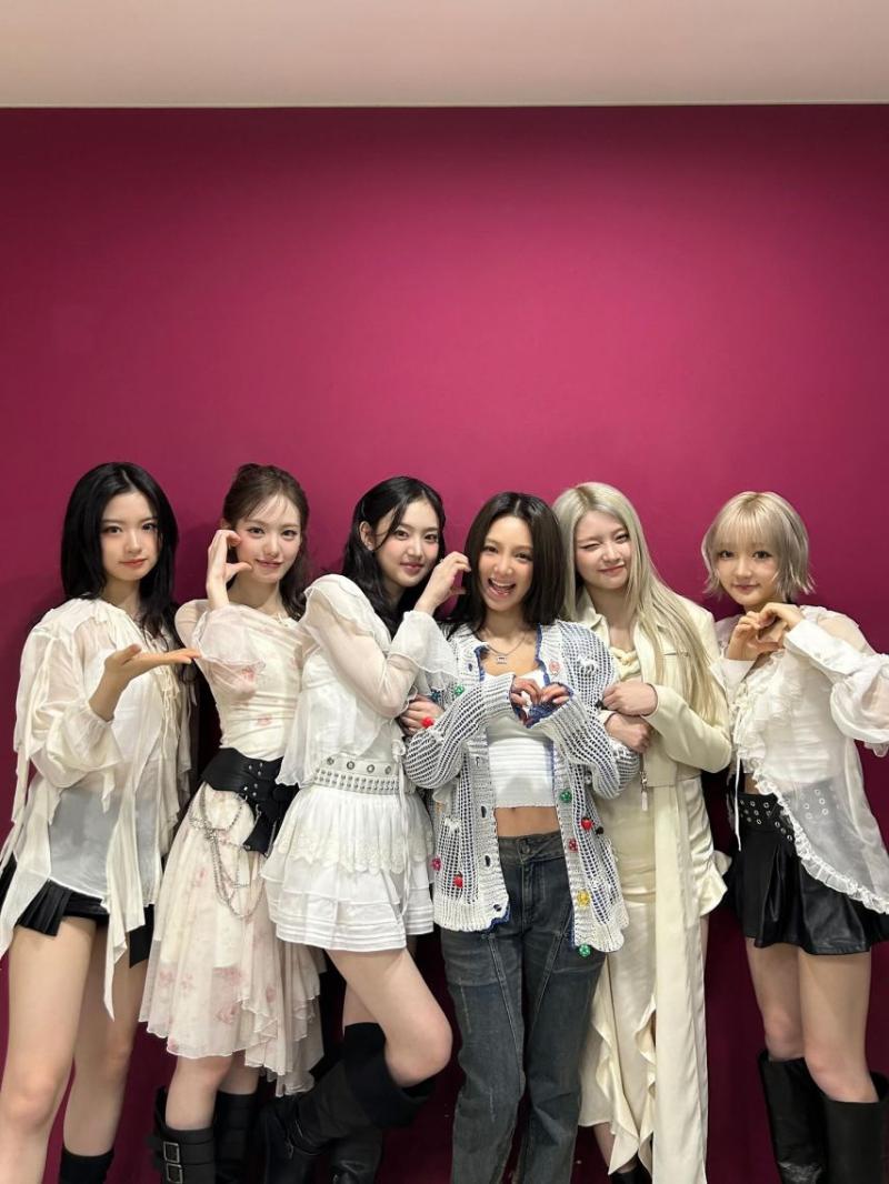 효연 소녀시대 with KiiiKiii키키