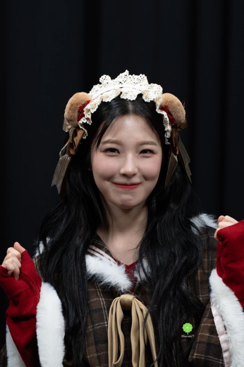 프로미스나인 백지헌