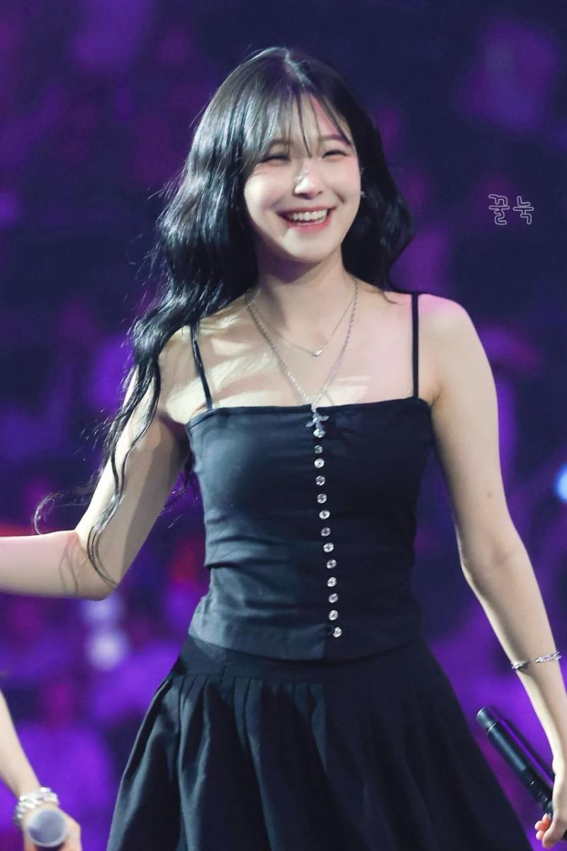 프로미스나인 백지헌