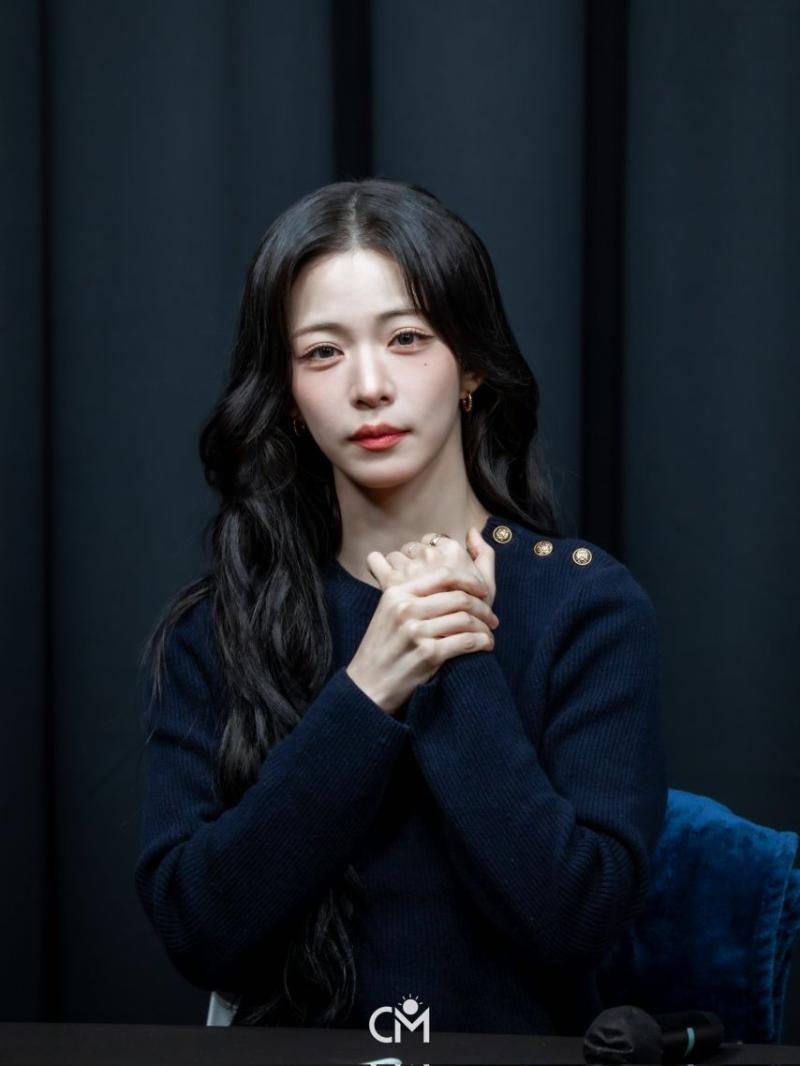 프로미스나인 이채영