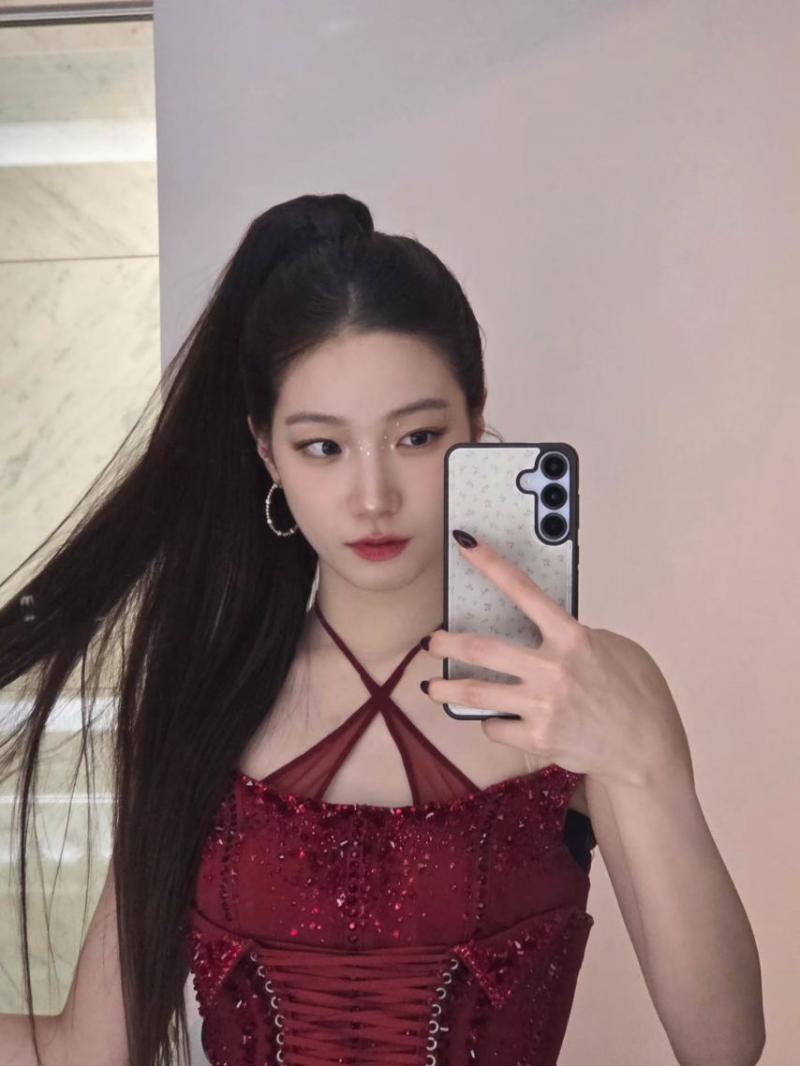 르세라핌 카즈하