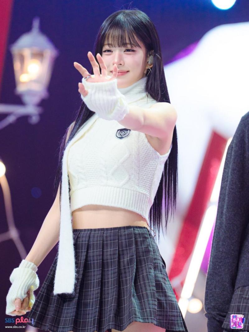 프로미스나인 이채영