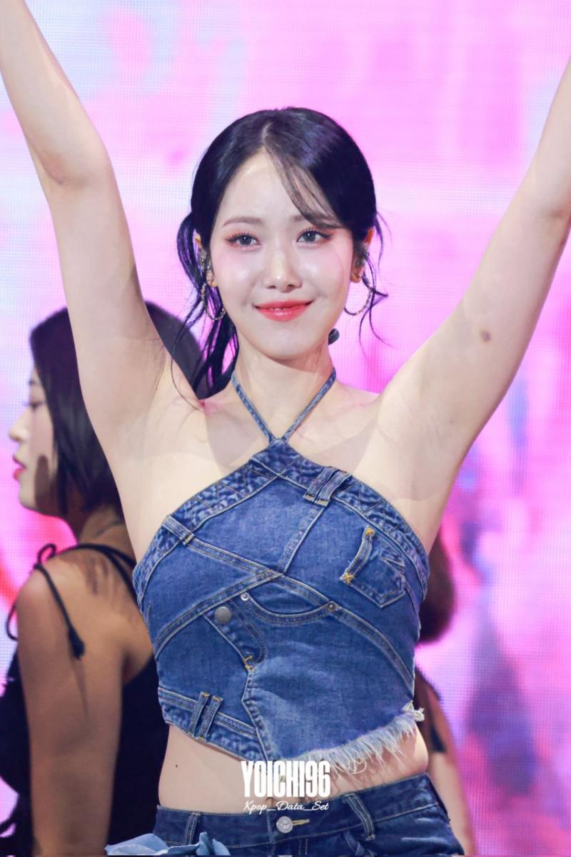 VIVIZ 신비