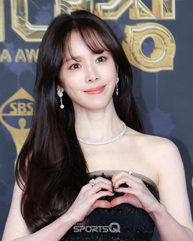 한지민