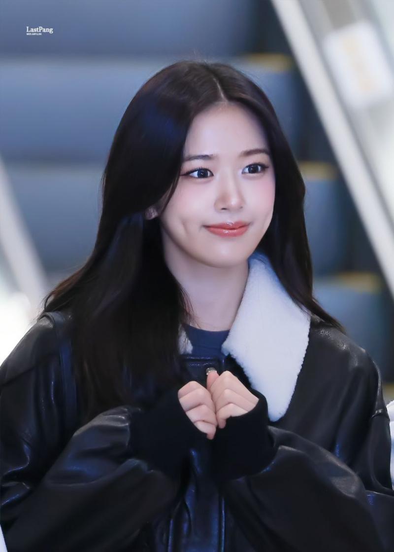 아이브 안유진