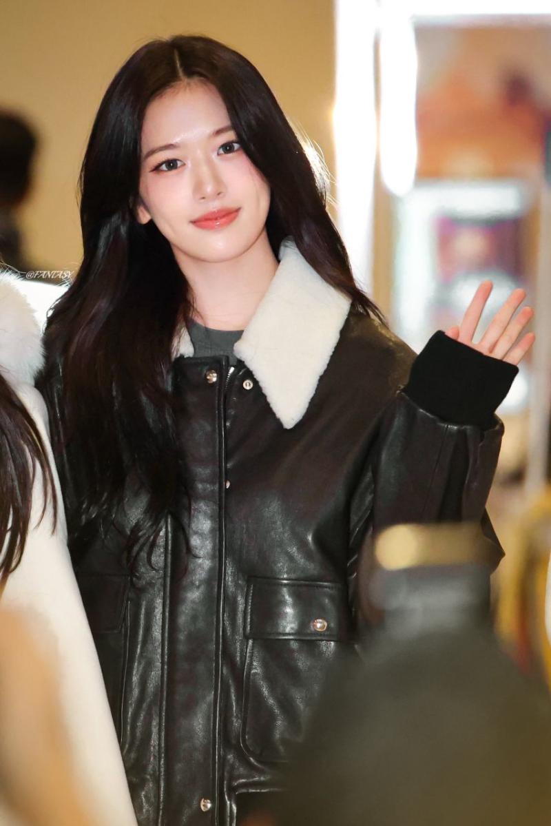아이브 안유진