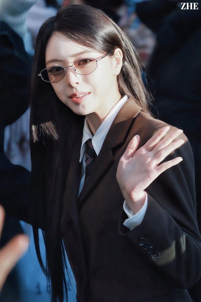 있지 유나