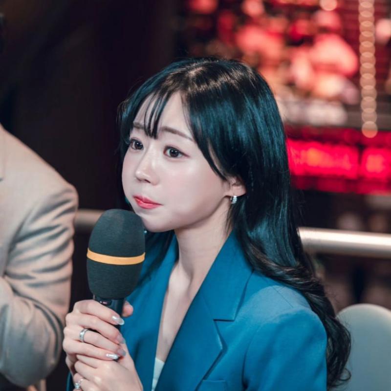 천시아 캐스터