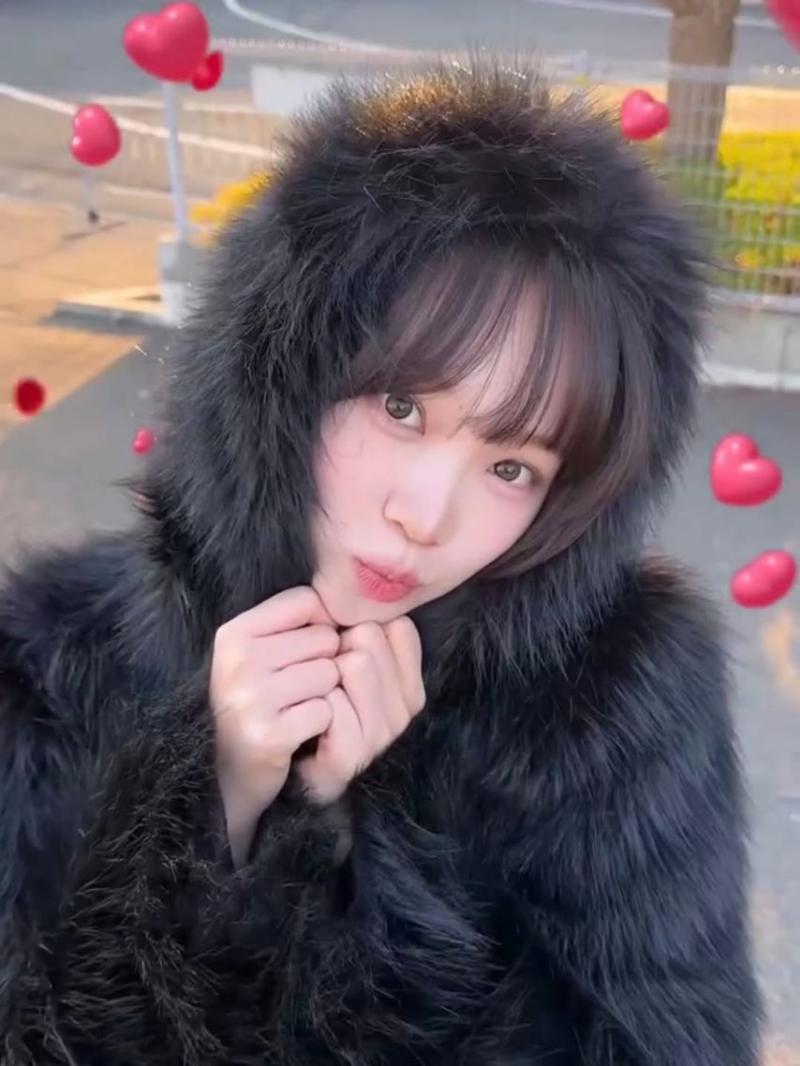 LE SSERAFIM (르세라핌) 김채원