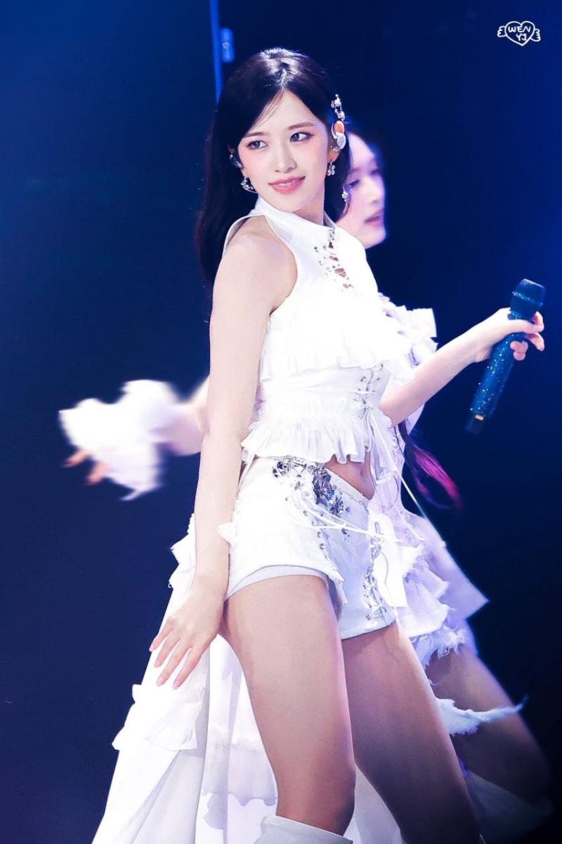 아이브 안유진