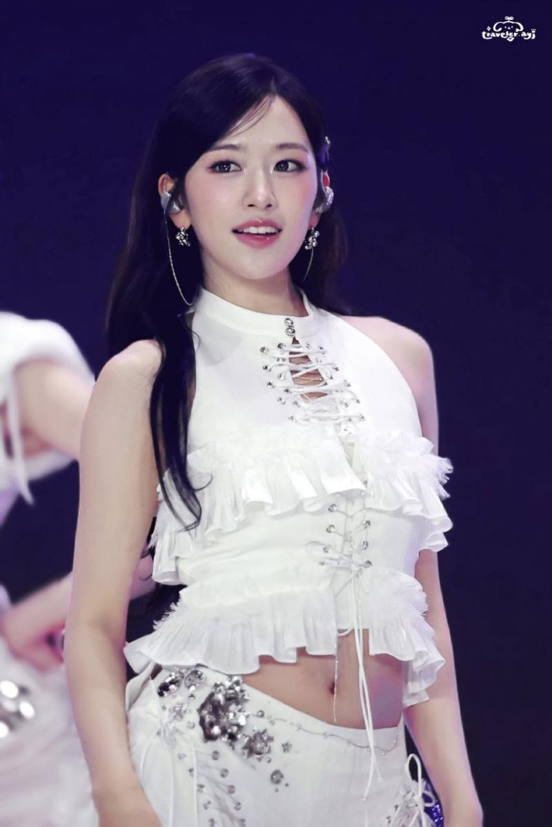 아이브 안유진