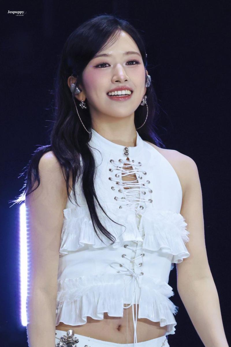 아이브 안유진