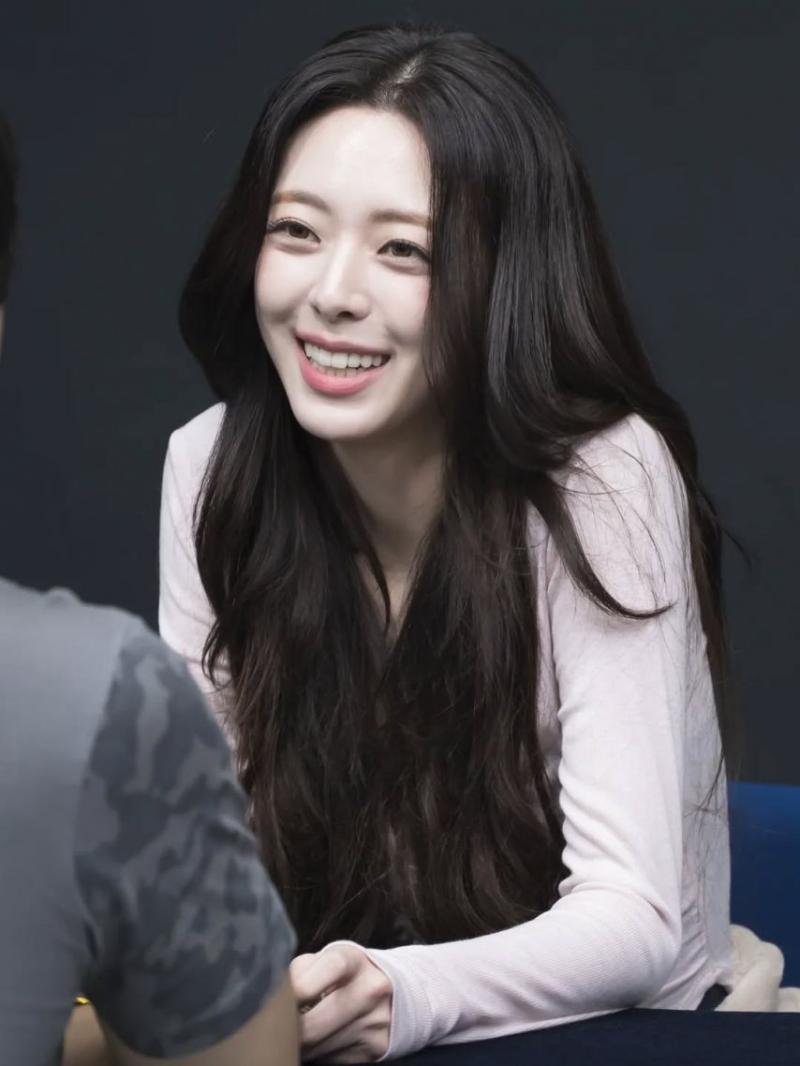 ITZY (있지) 유나