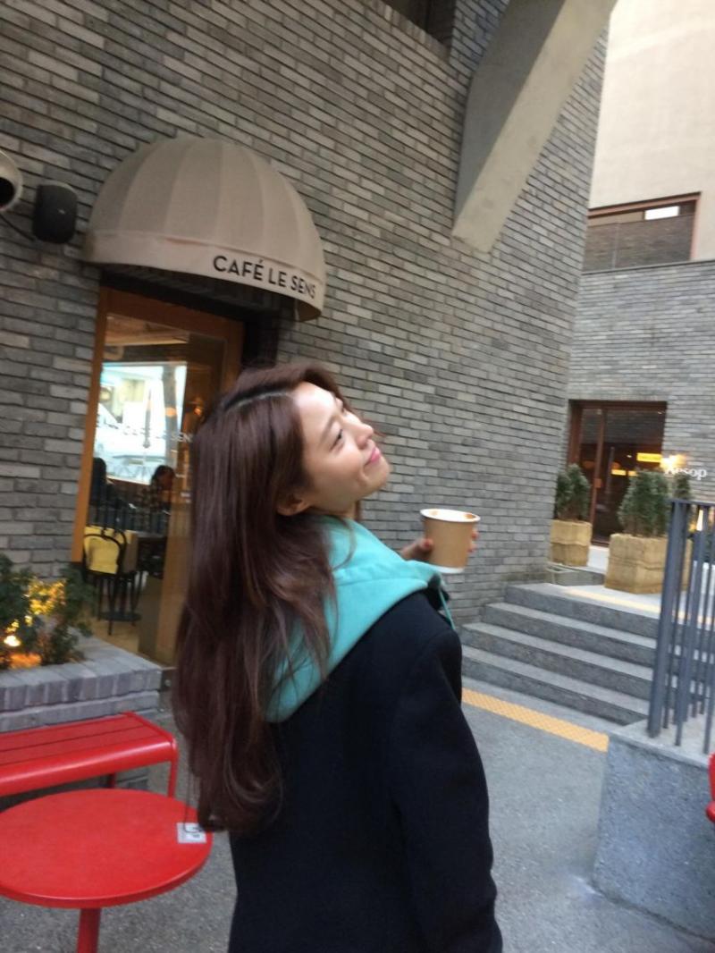 김설현 인별