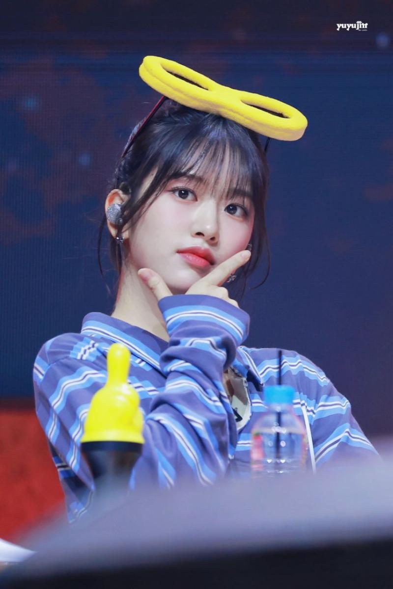 아이브 안유진