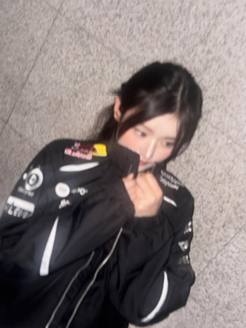 피프티피프티 아테나