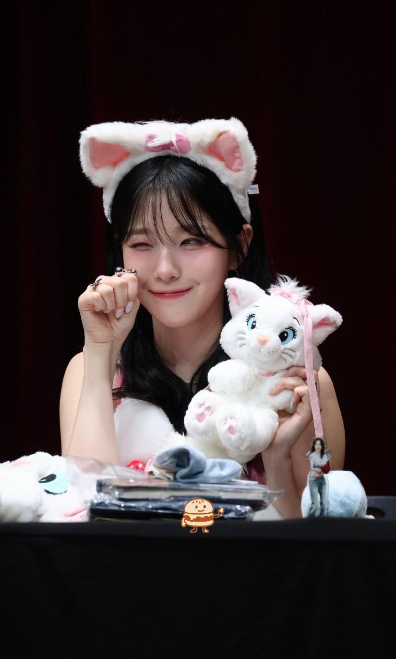 프로미스나인 지헌