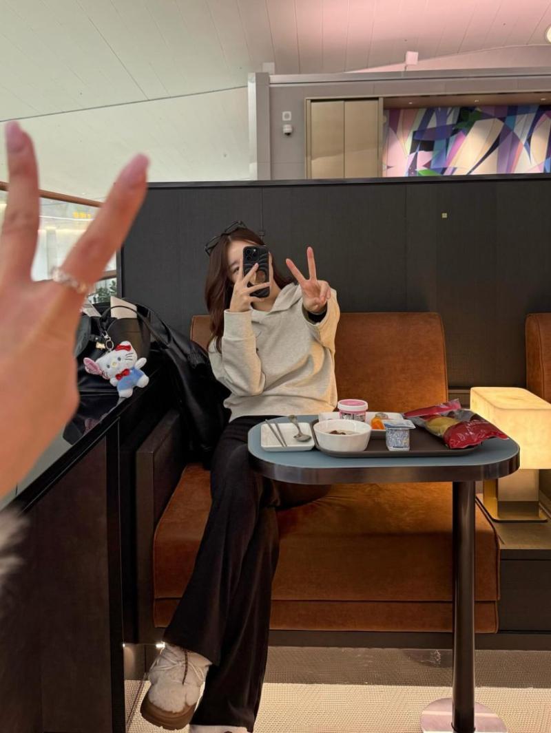 김윤희 아나운서