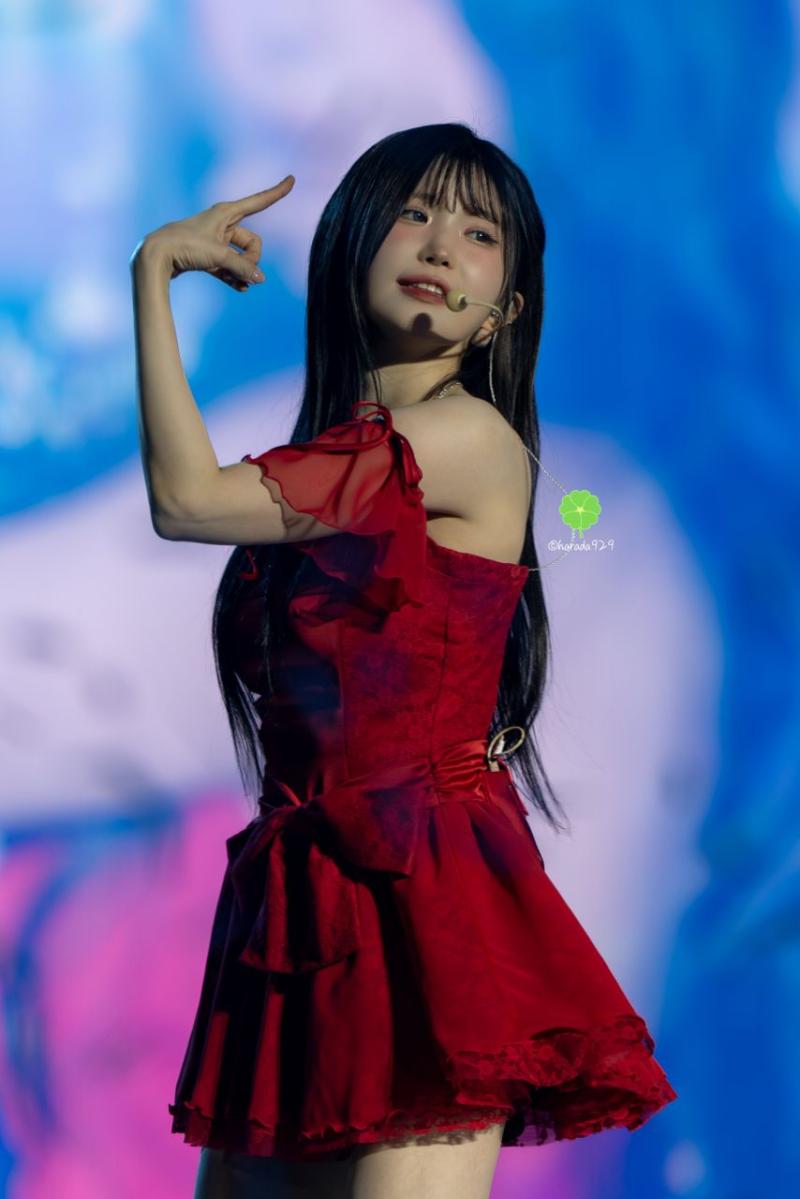 프로미스나인 송하영