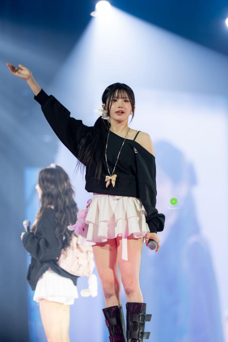 프로미스나인 송하영