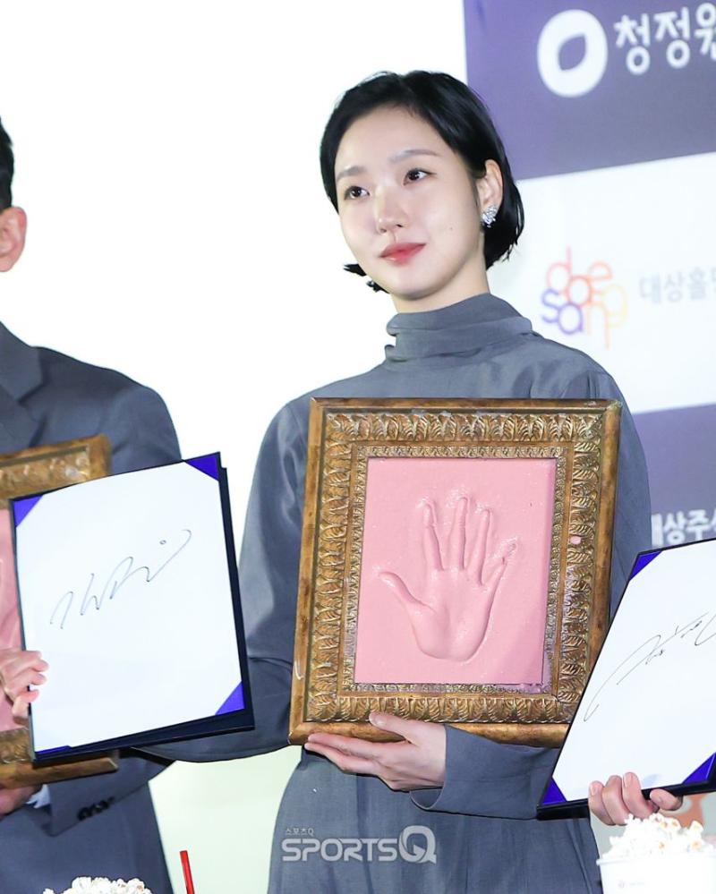 김고은