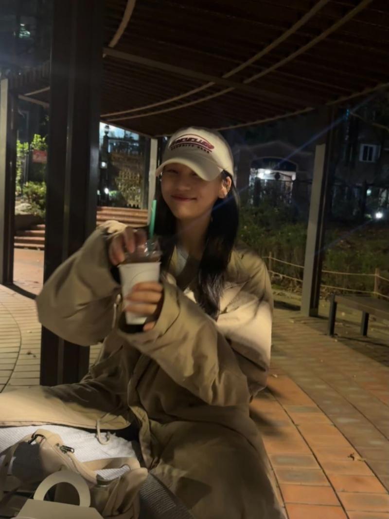 엄지 VIVIZ비비지 with 츄