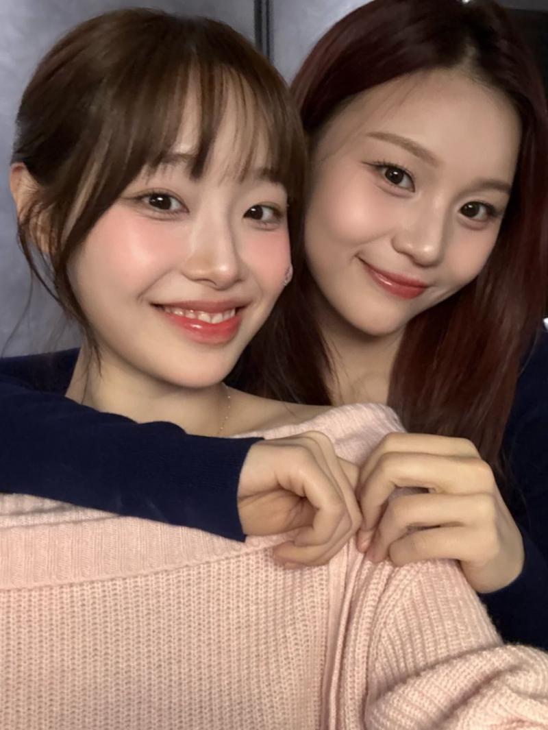 엄지 VIVIZ비비지 with 츄