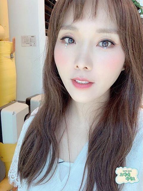 한국의 독보적인 섹시 가수 아이유