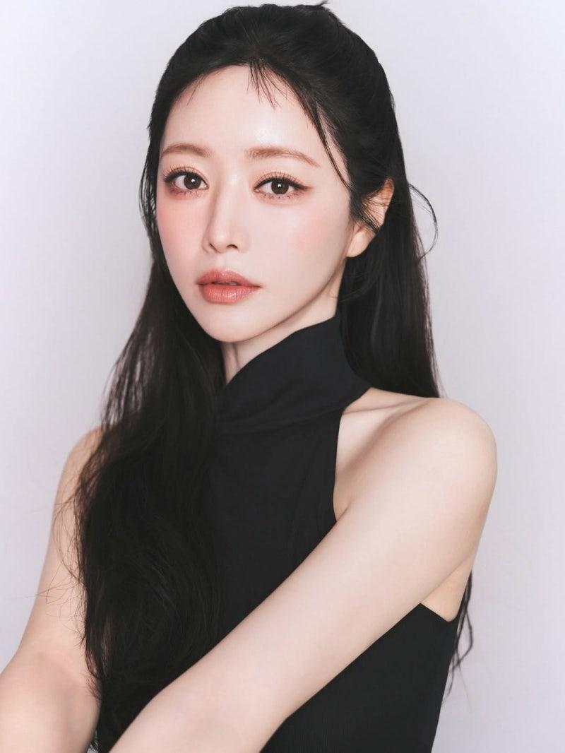 홍수아 변천사