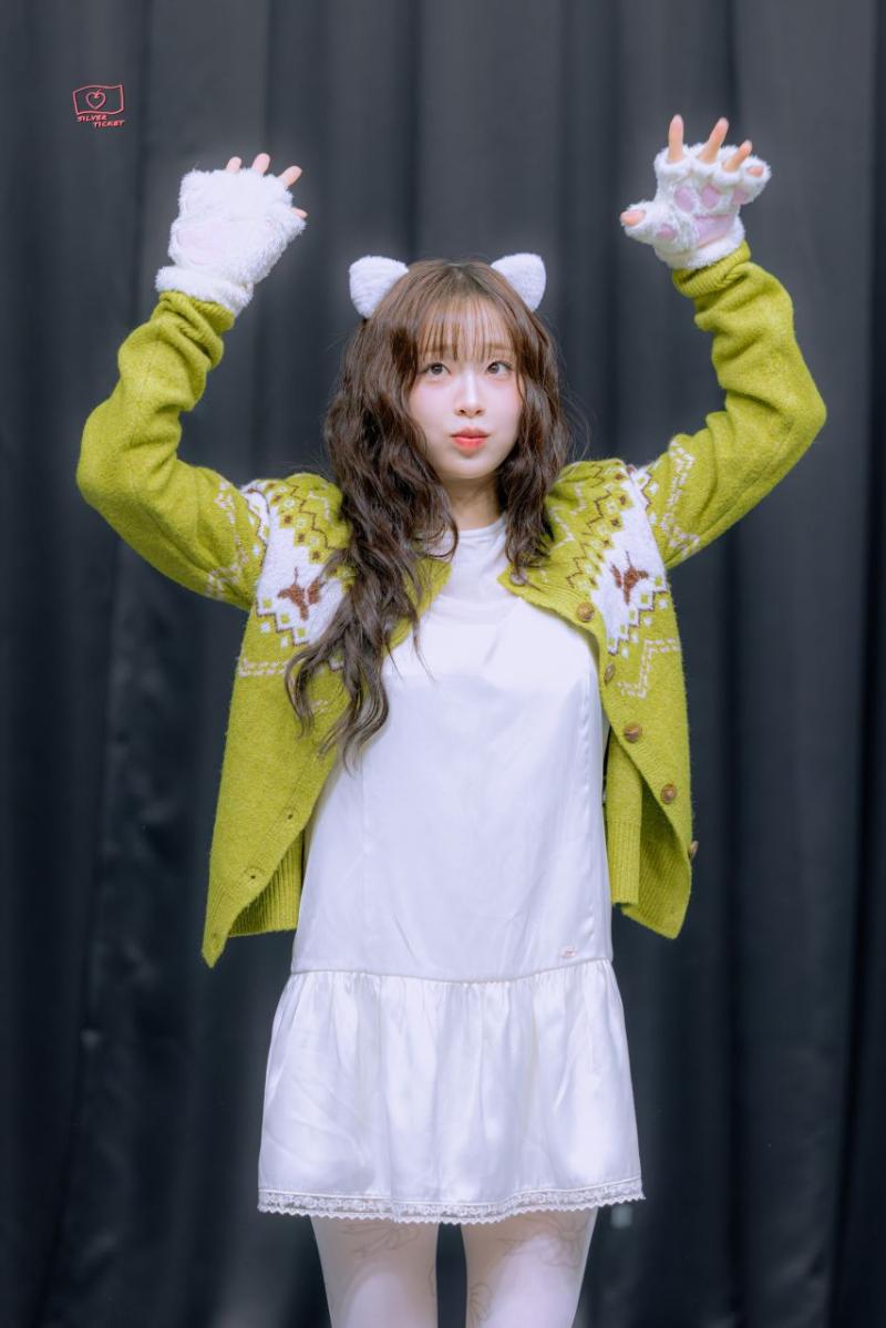 츄 인별 등/ with 권은비/ 251227