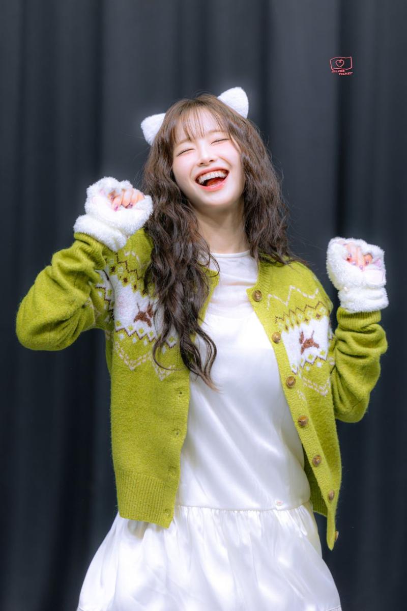 츄 인별 등/ with 권은비/ 251227