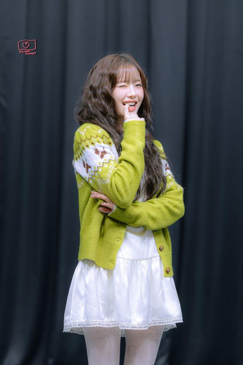 츄 인별 등/ with 권은비/ 251227