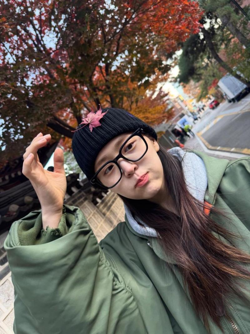 김지은