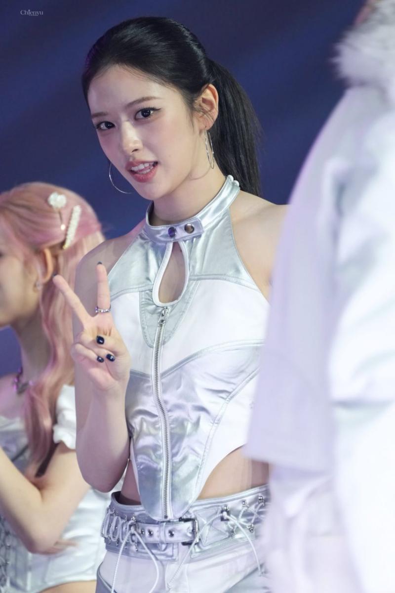 아이브 안유진