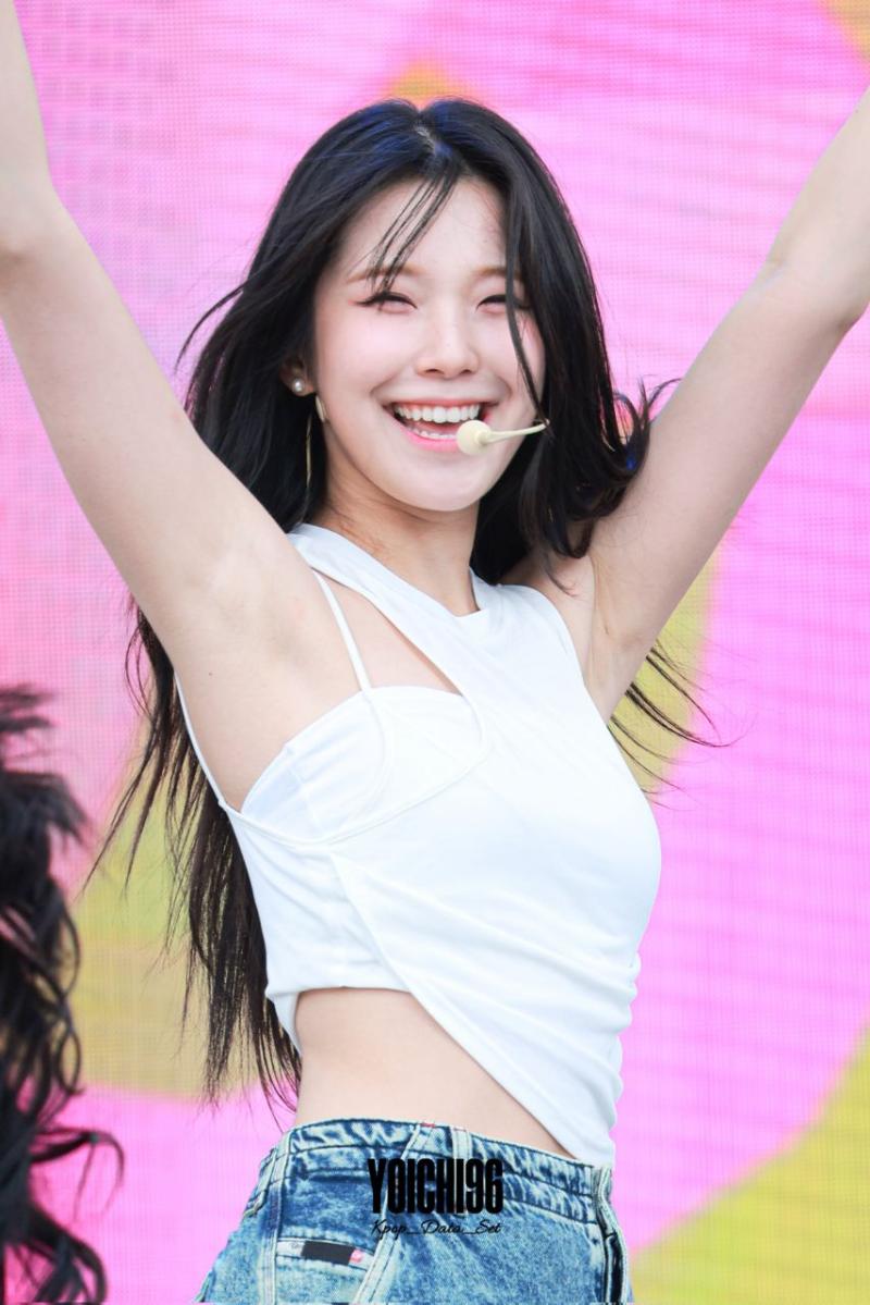 프로미스나인 백지헌