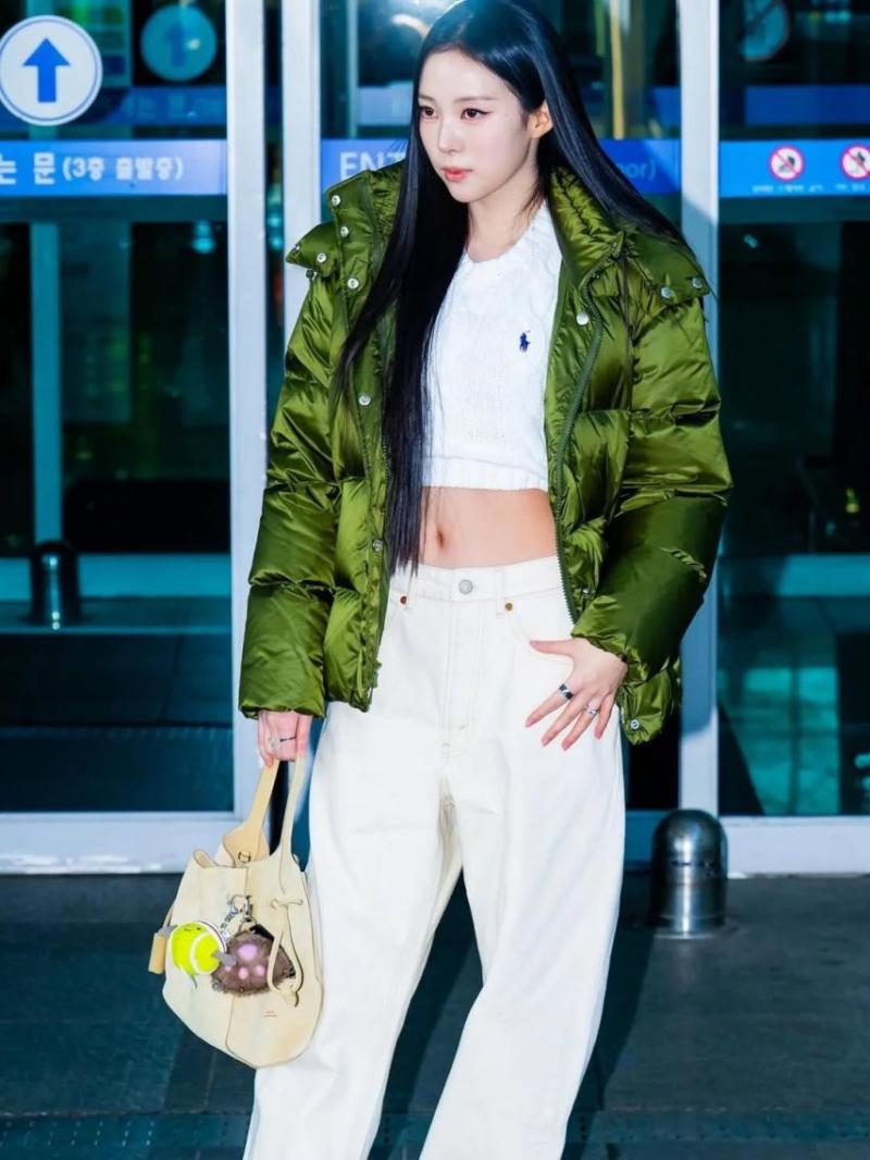 MEOVV (미야오) 나린