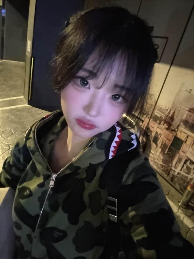 QWER 히나