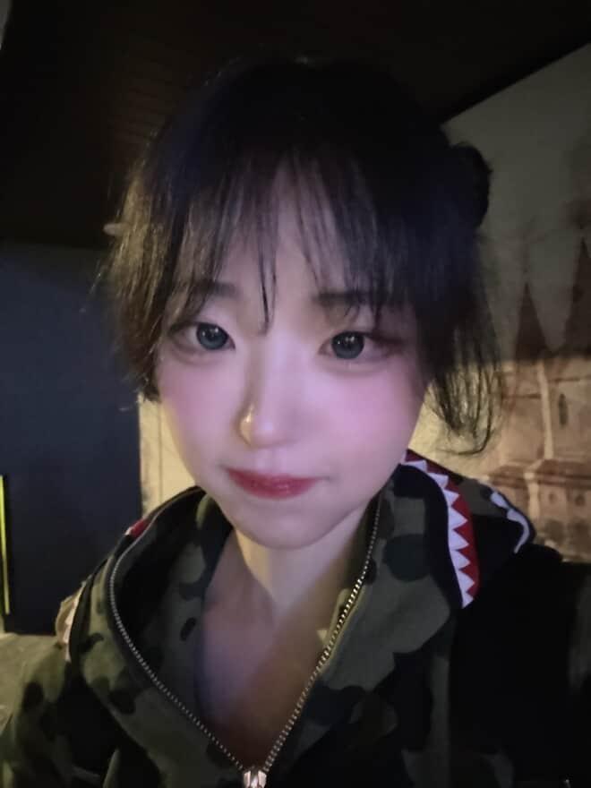 QWER 히나