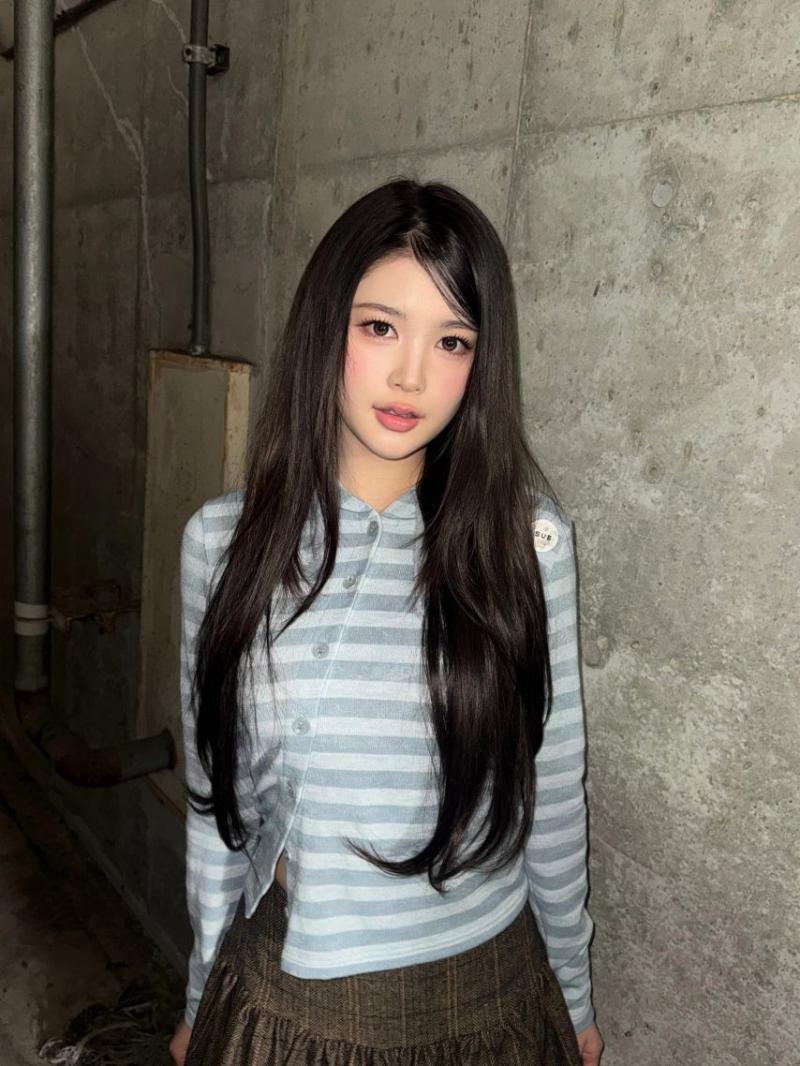 하츠투하츠 에이나