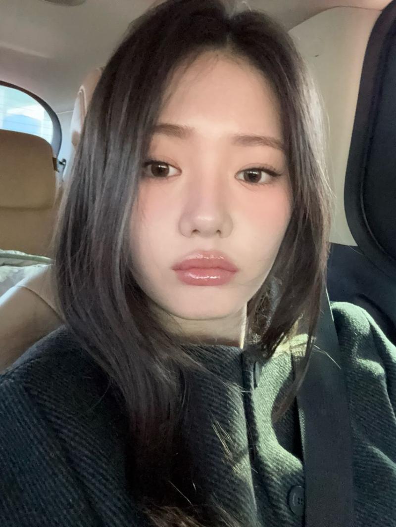 베이비몬스터 로라