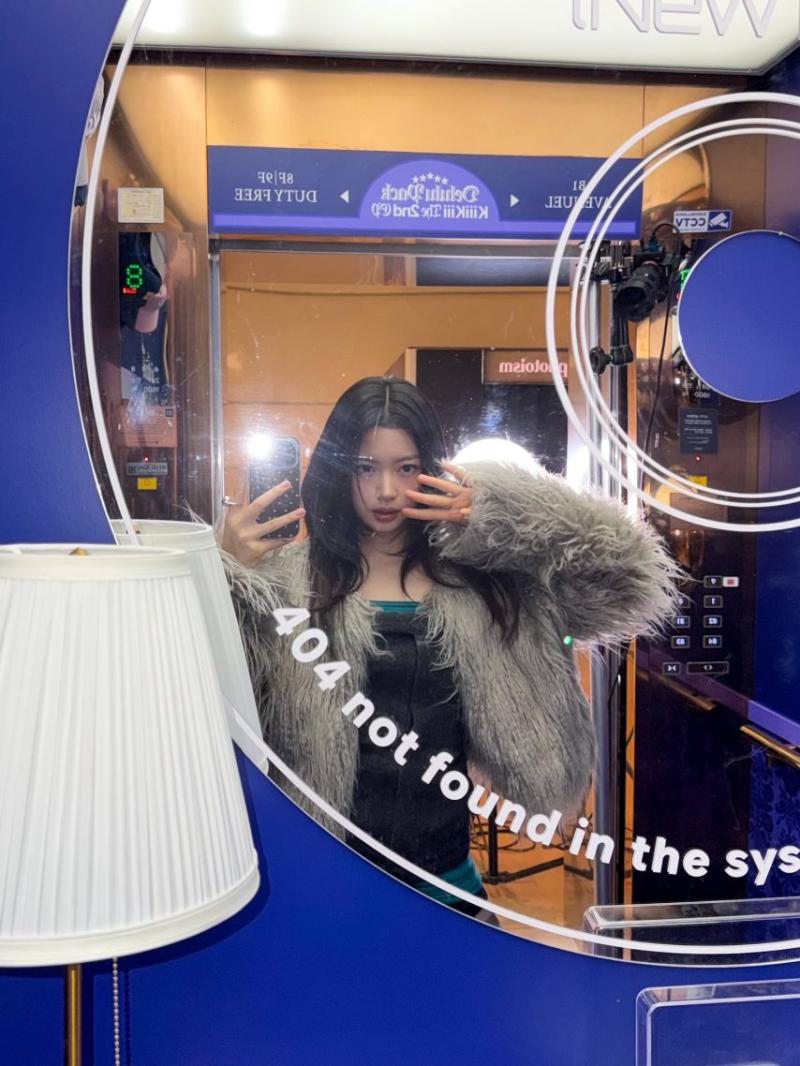 ŰŰ