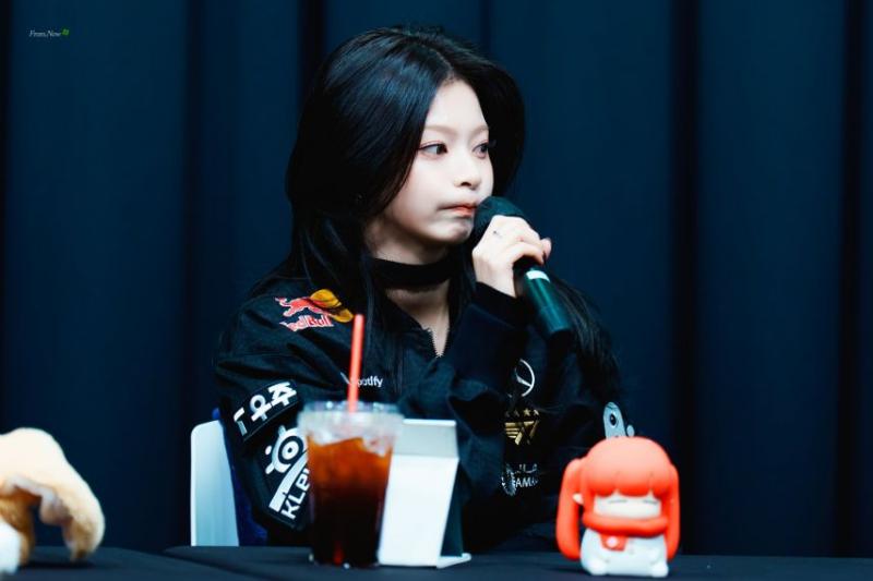 프로미스나인 이나경